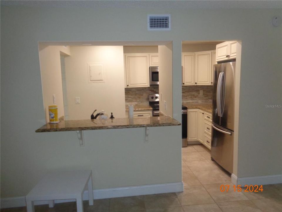 For Rent: $1,495 (2 beds, 2 baths, 897 Square Feet)