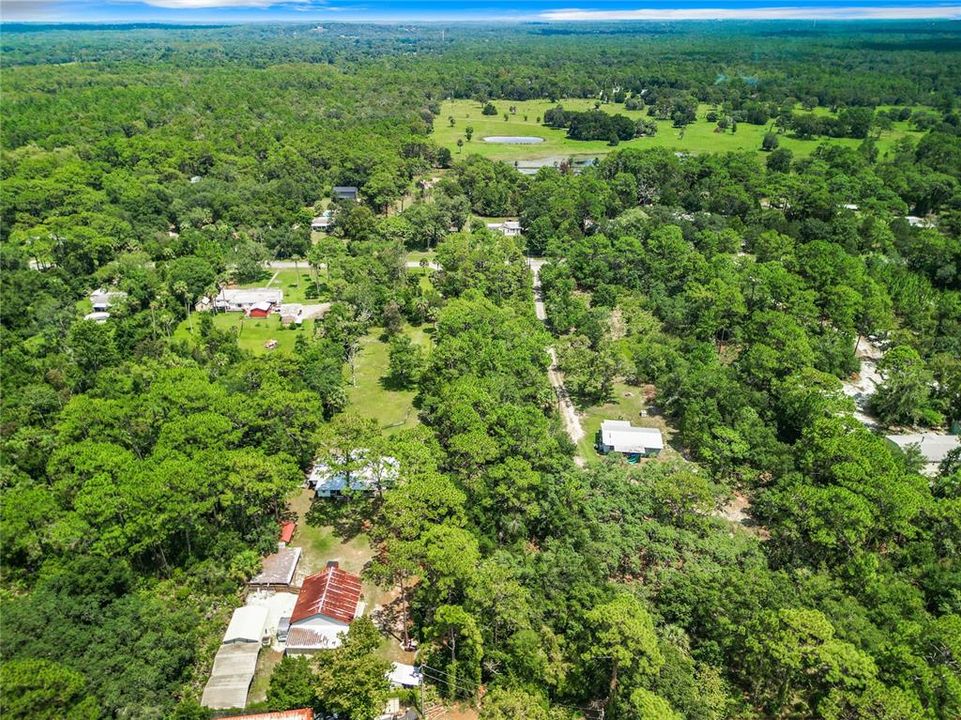 На продажу: $35,000 (1.39 acres)