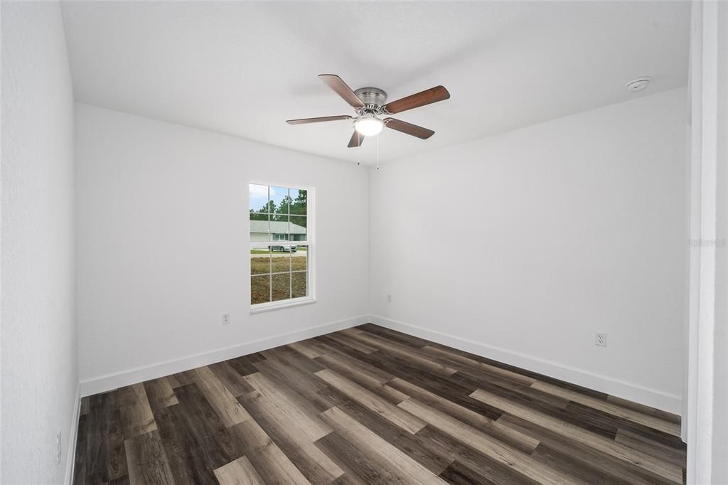 Active With Contract: $239,900 (3 beds, 2 baths, 1265 Square Feet)