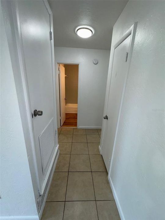 For Rent: $1,229 (2 beds, 1 baths, 1028 Square Feet)