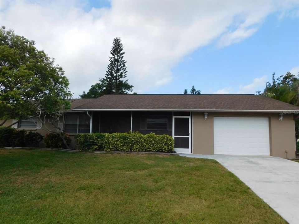 Recently Rented: $2,400 (2 beds, 2 baths, 1596 Square Feet)