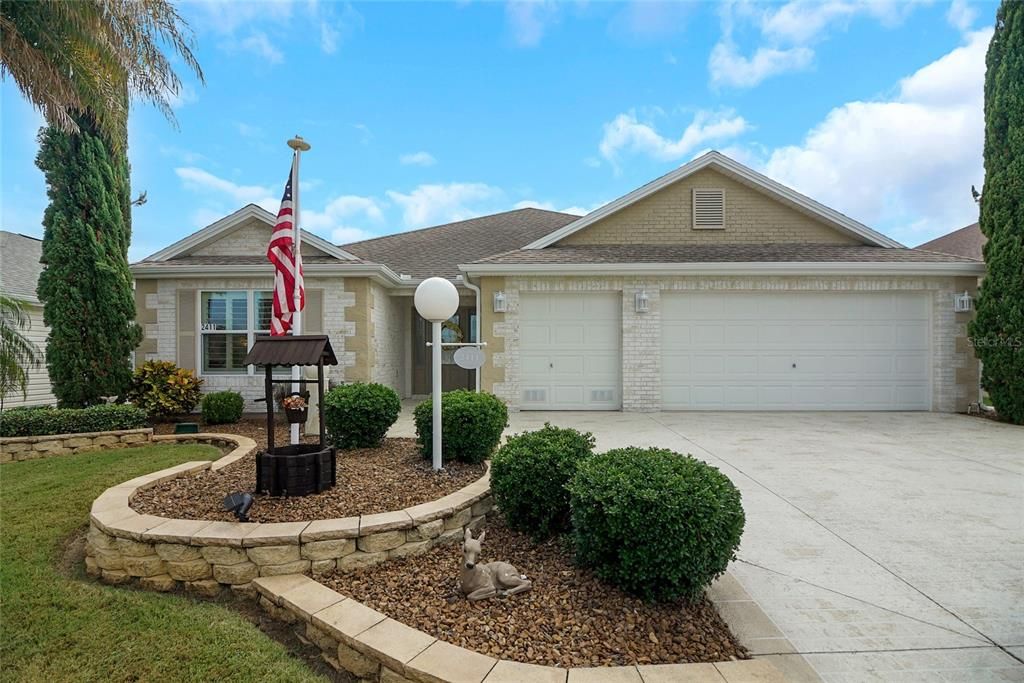 For Sale: $487,000 (3 beds, 2 baths, 1956 Square Feet)