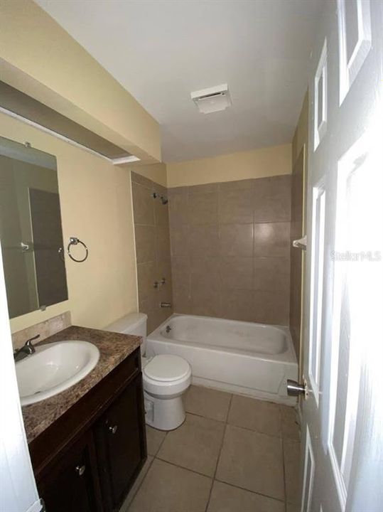 For Rent: $1,250 (2 beds, 2 baths, 1061 Square Feet)