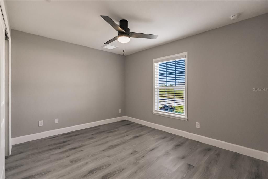 Active With Contract: $399,000 (4 beds, 2 baths, 1809 Square Feet)