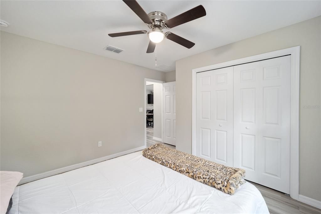 Active With Contract: $299,750 (3 beds, 2 baths, 1399 Square Feet)