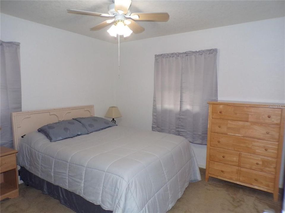 For Rent: $1,950 (3 beds, 2 baths, 1558 Square Feet)