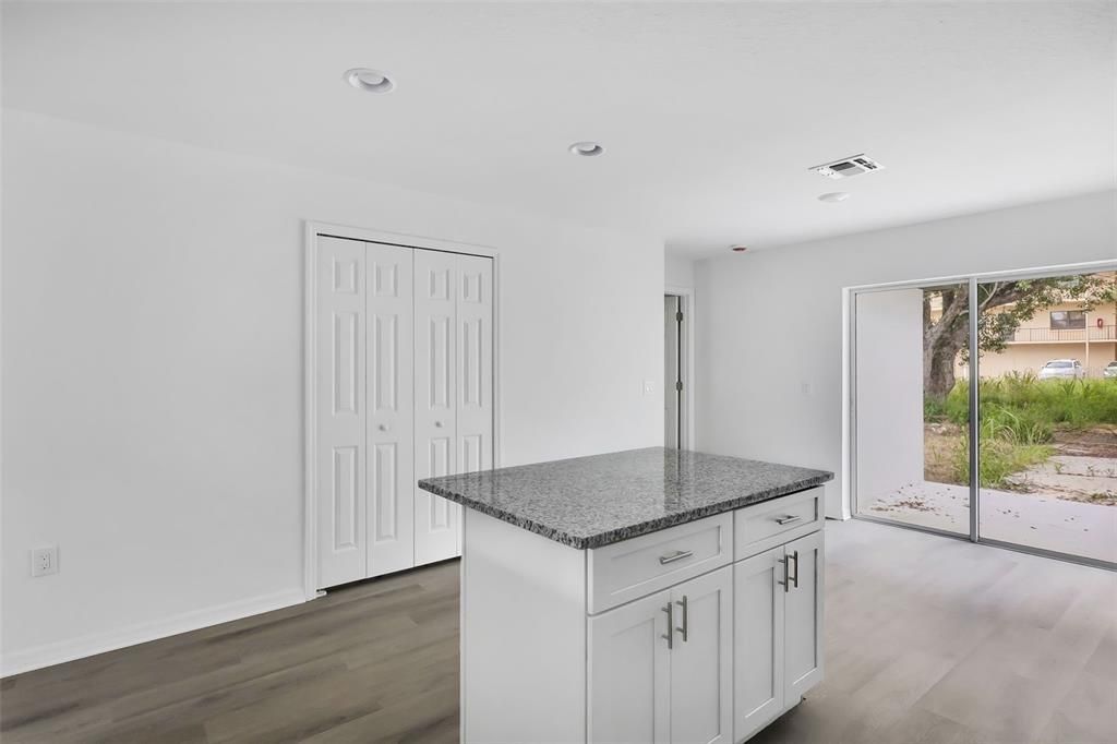 For Sale: $276,990 (3 beds, 2 baths, 1322 Square Feet)