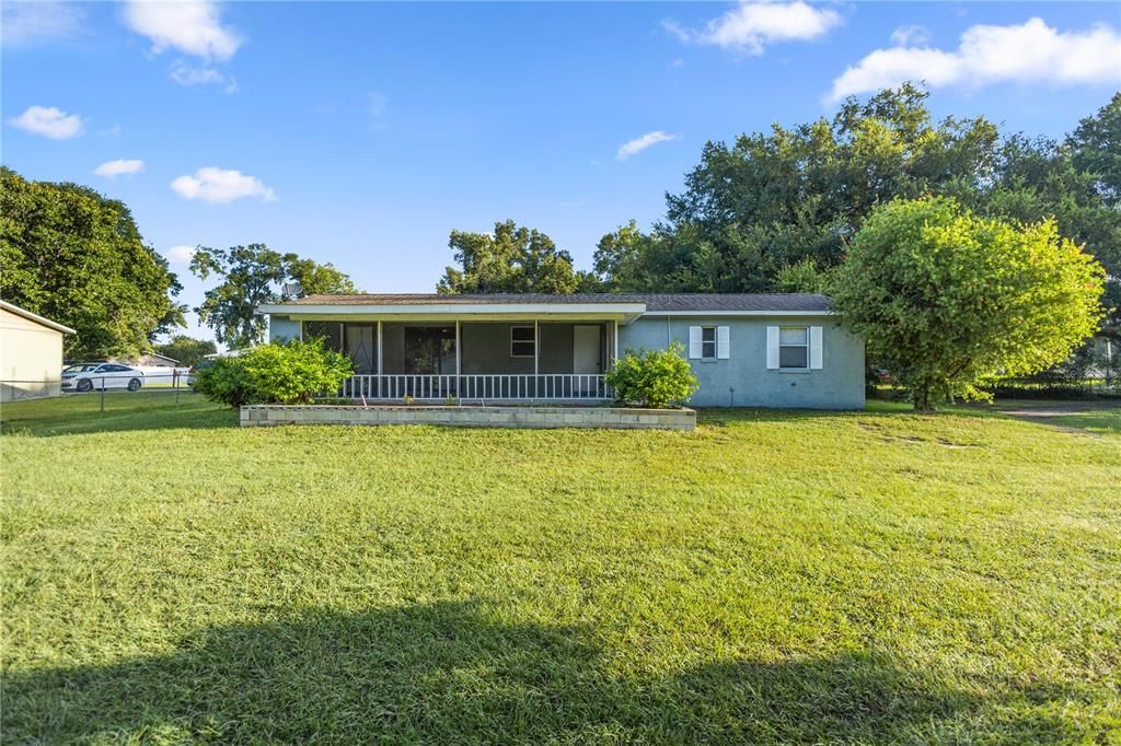 Active With Contract: $223,900 (3 beds, 2 baths, 1357 Square Feet)