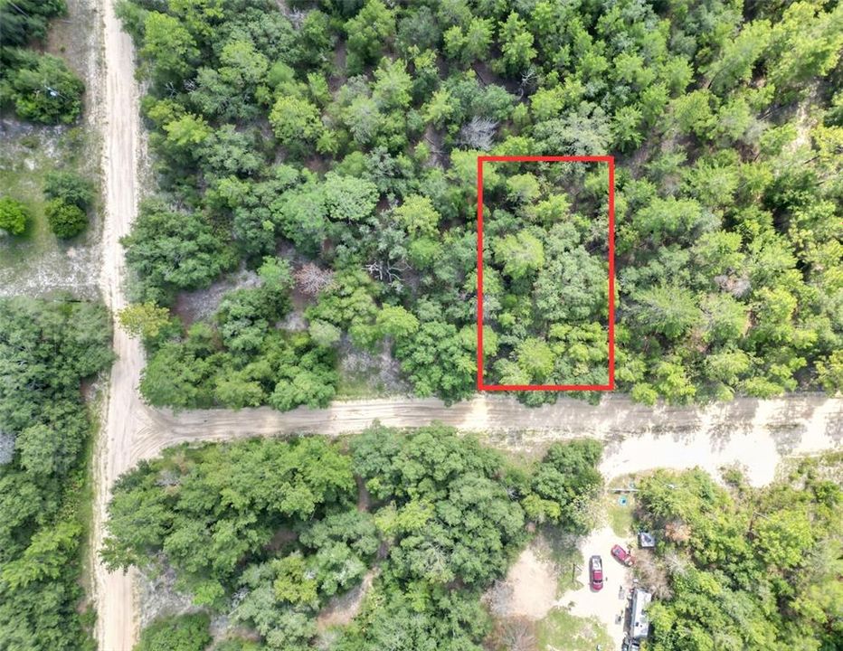 最近售出: $3,500 (0.23 acres)