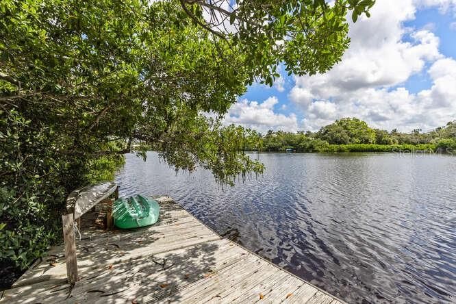 Kayak Launch and dock on Heron Lagoon