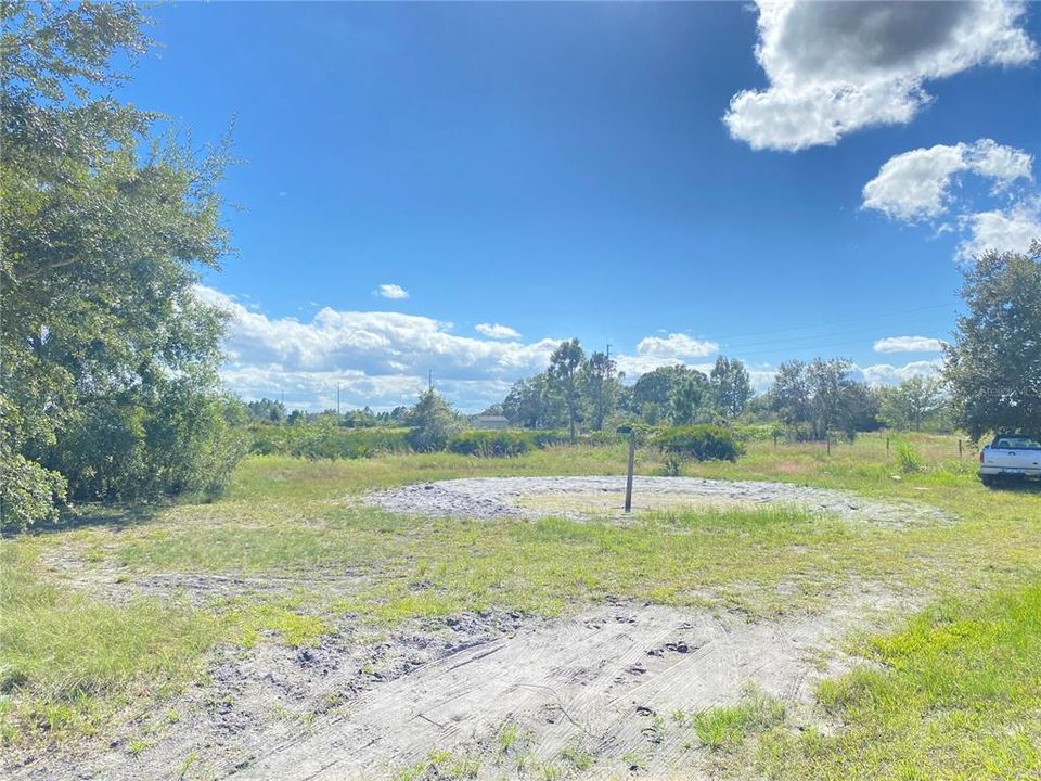 For Sale: $35,000 (1.36 acres)