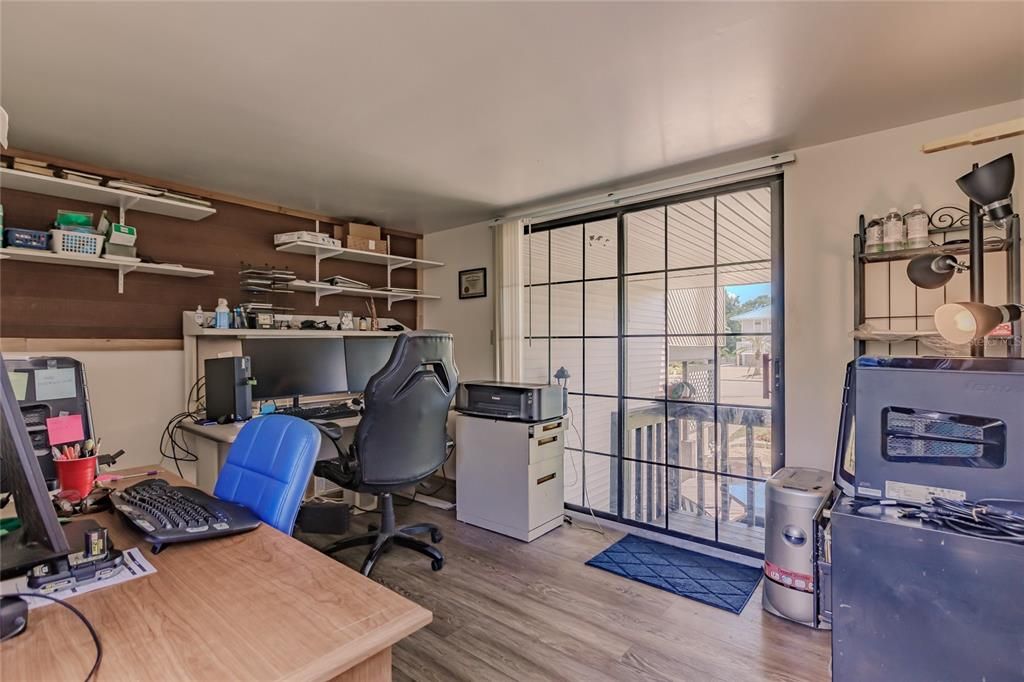 For Sale: $415,000 (2 beds, 2 baths, 1358 Square Feet)