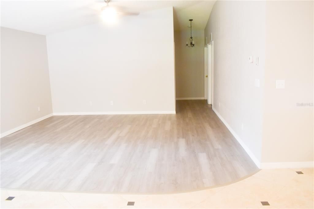 For Rent: $2,600 (3 beds, 2 baths, 1557 Square Feet)