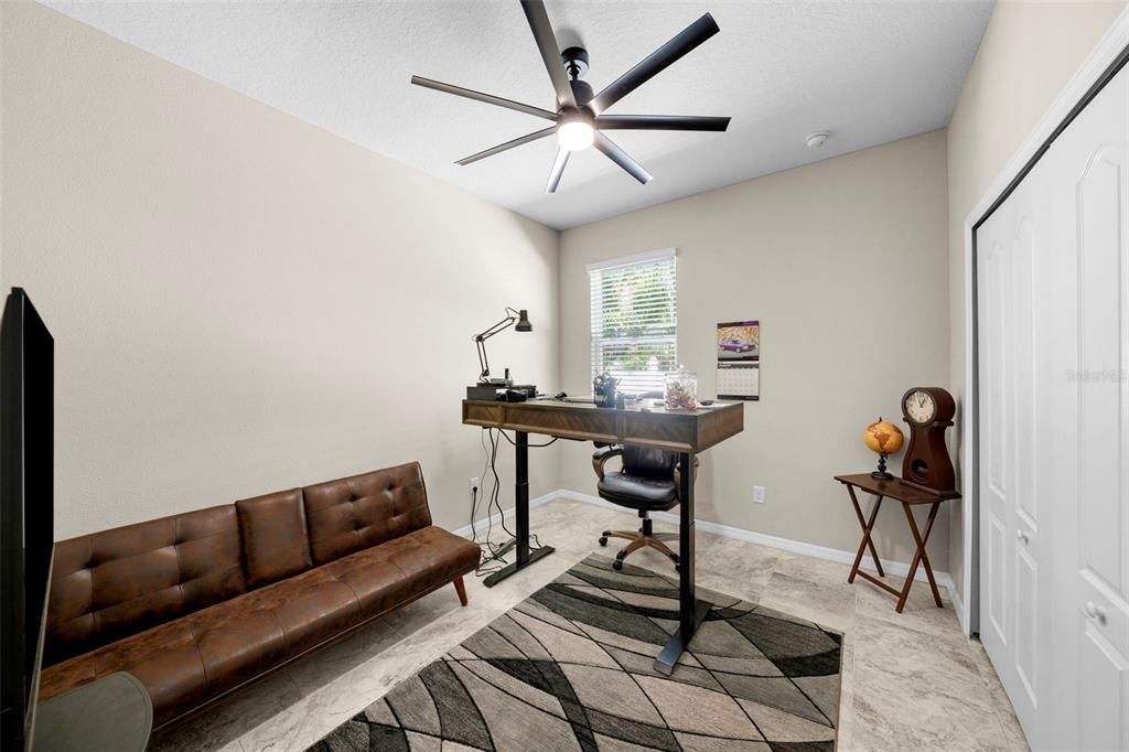 Active With Contract: $489,000 (4 beds, 2 baths, 2479 Square Feet)