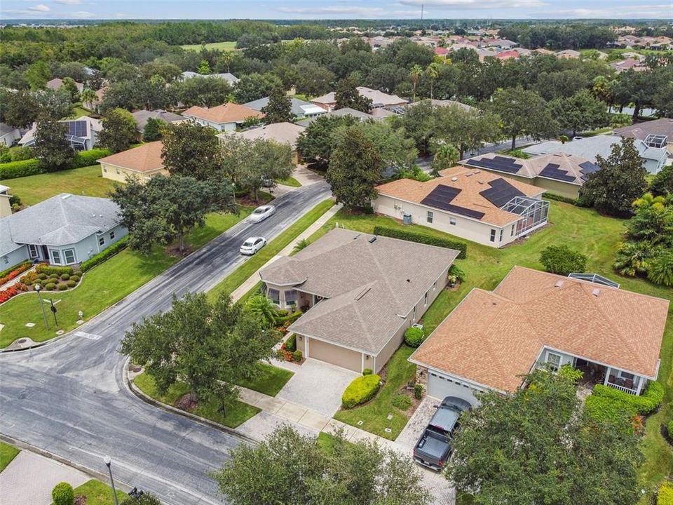 Active With Contract: $365,000 (3 beds, 2 baths, 1813 Square Feet)