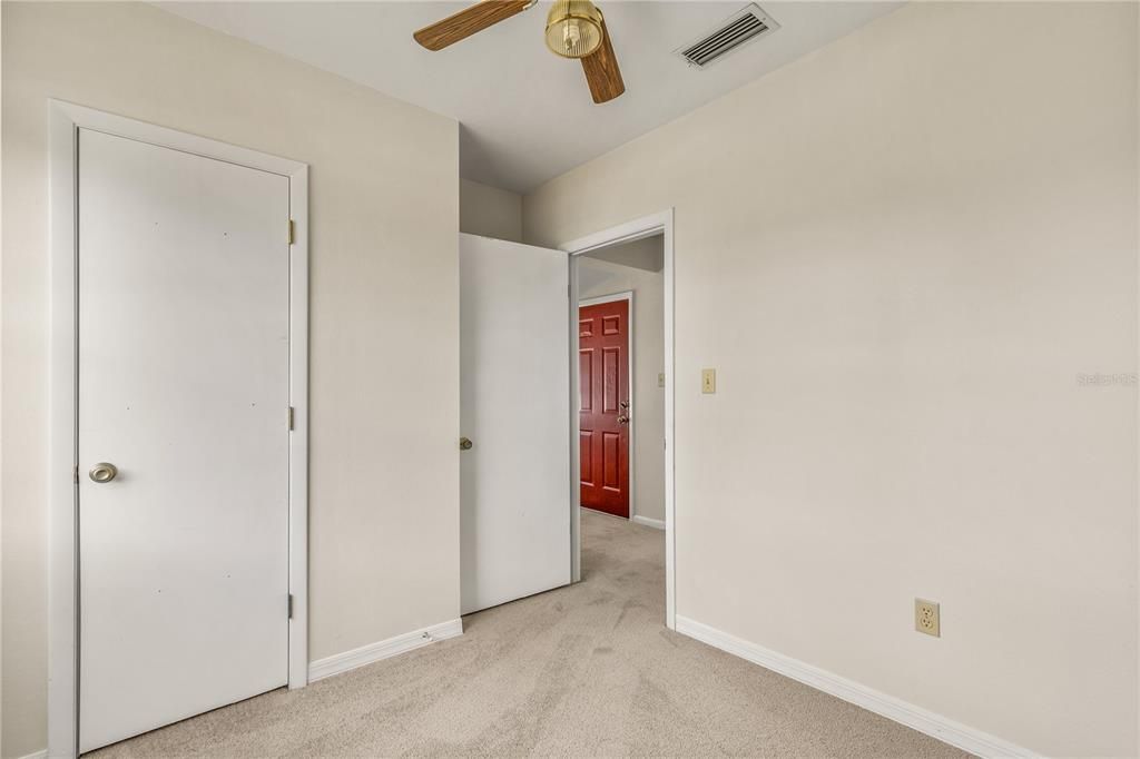 For Sale: $379,900 (3 beds, 1 baths, 1166 Square Feet)