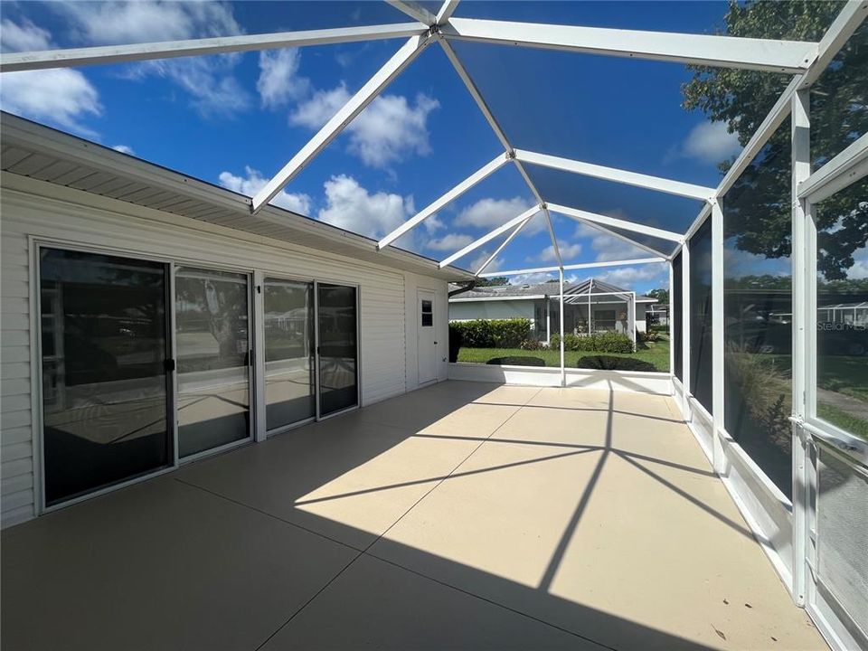 Outdoor view of lanai