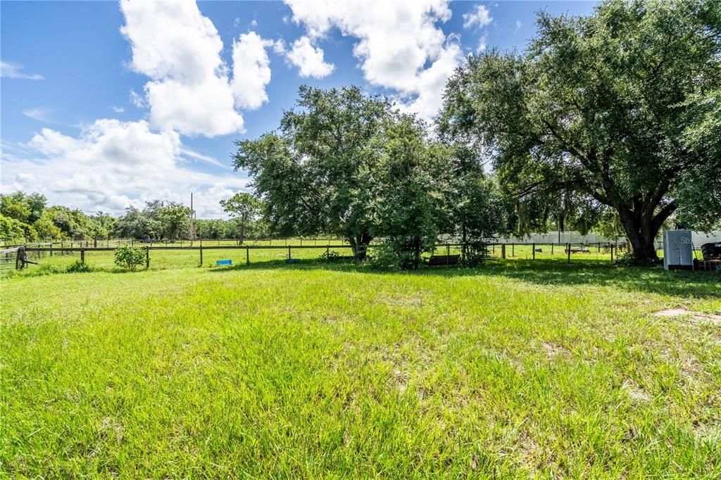 For Sale: $749,500 (3 beds, 2 baths, 1334 Square Feet)