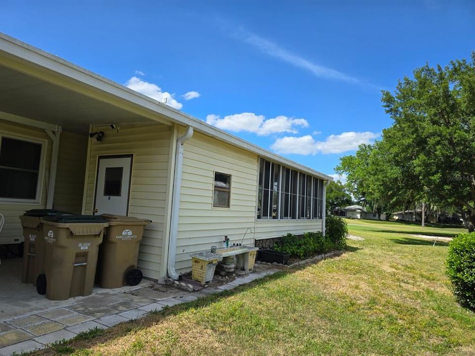 Active With Contract: $159,000 (2 beds, 2 baths, 1430 Square Feet)