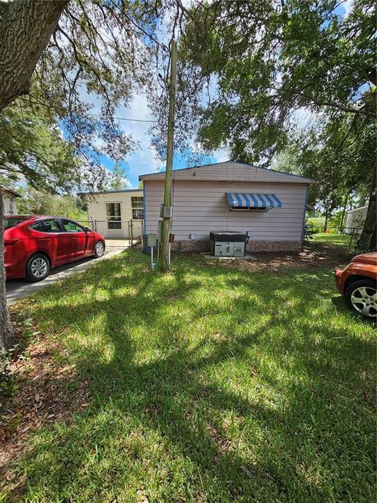 For Sale: $115,000 (3 beds, 2 baths, 1104 Square Feet)