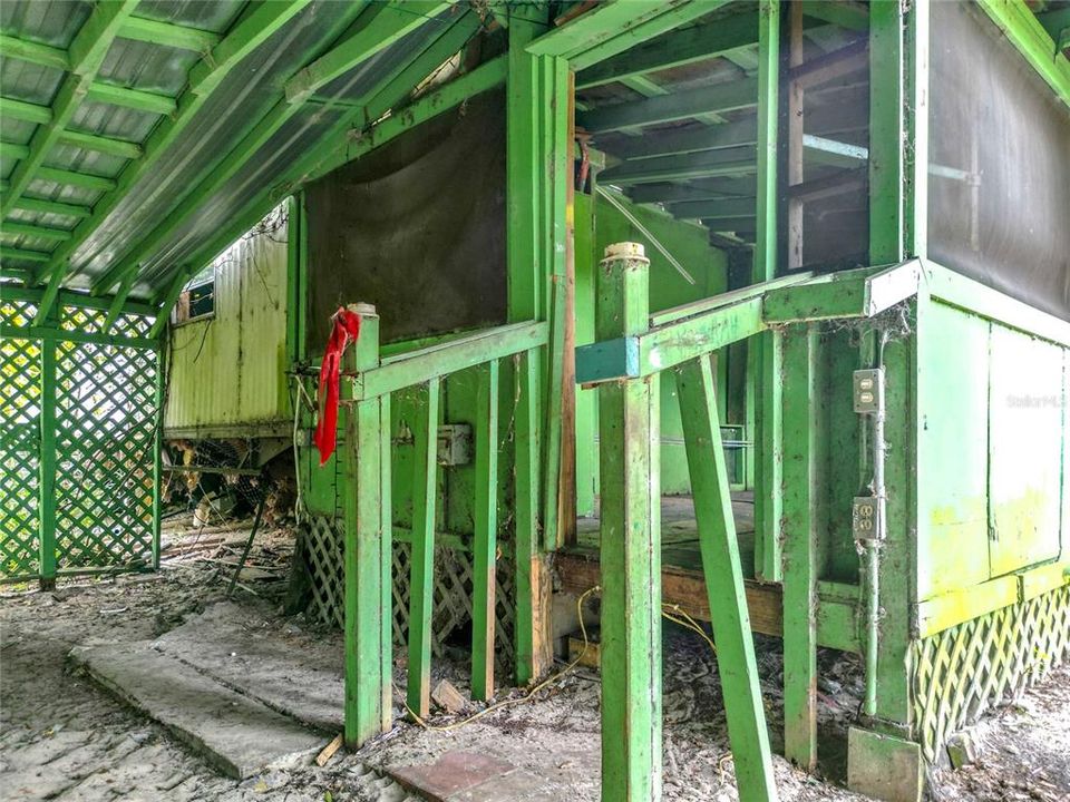 For Sale: $119,500 (4 beds, 3 baths, 2416 Square Feet)