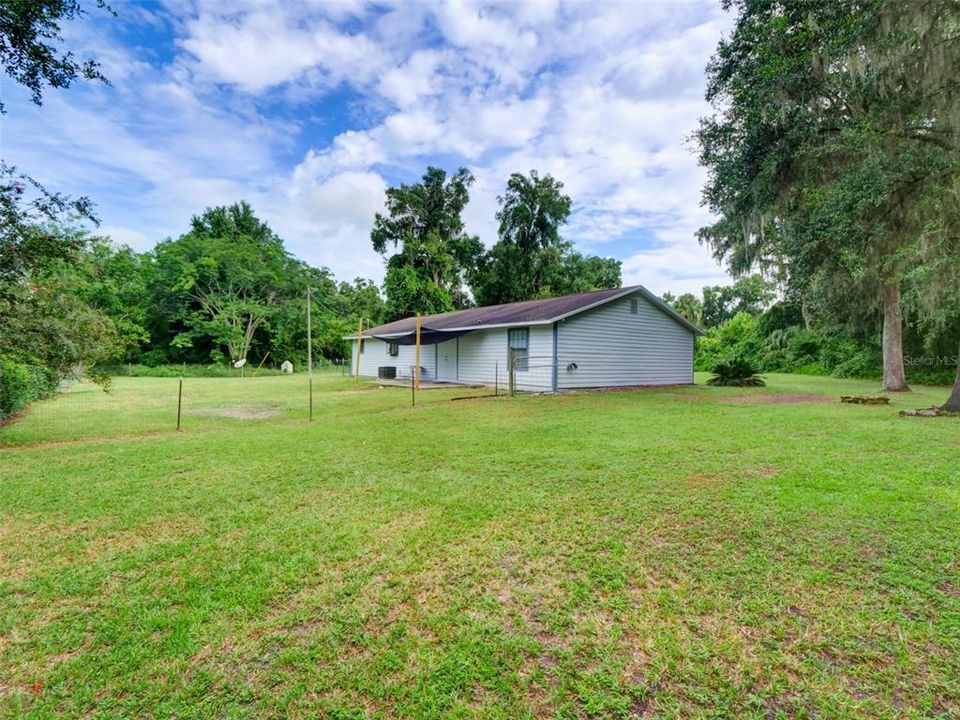 For Sale: $315,000 (3 beds, 2 baths, 1446 Square Feet)