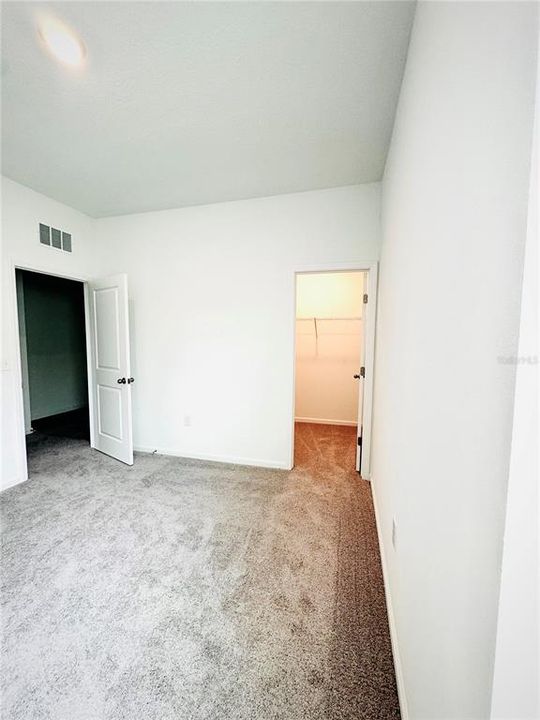 For Rent: $2,100 (3 beds, 2 baths, 1769 Square Feet)