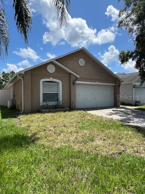 Active With Contract: $2,000 (3 beds, 2 baths, 1296 Square Feet)