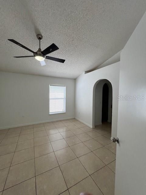 Active With Contract: $2,000 (3 beds, 2 baths, 1296 Square Feet)