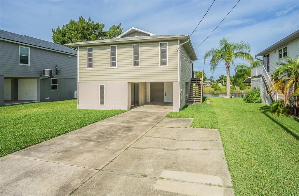 Active With Contract: $399,000 (3 beds, 2 baths, 1092 Square Feet)