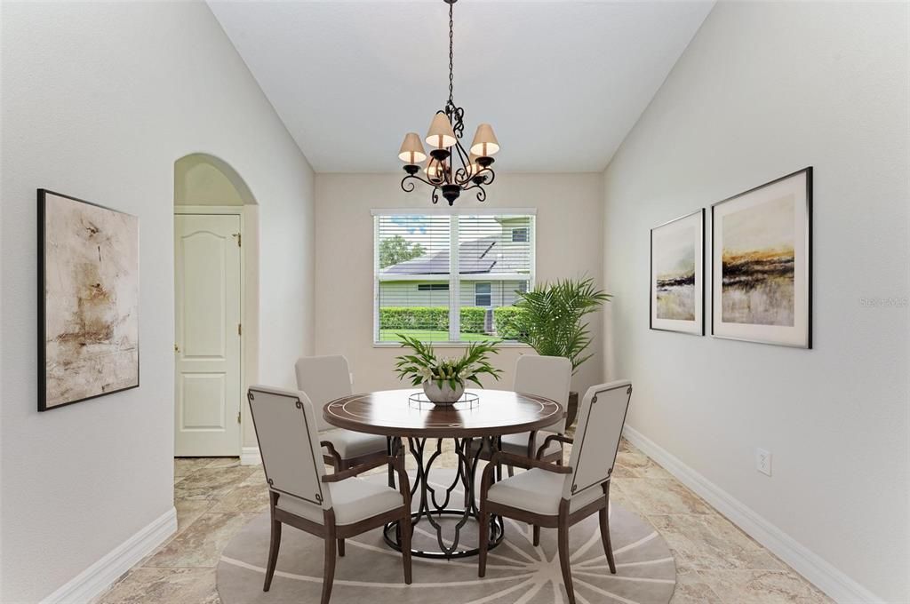 Virtual Staging - Dining Room