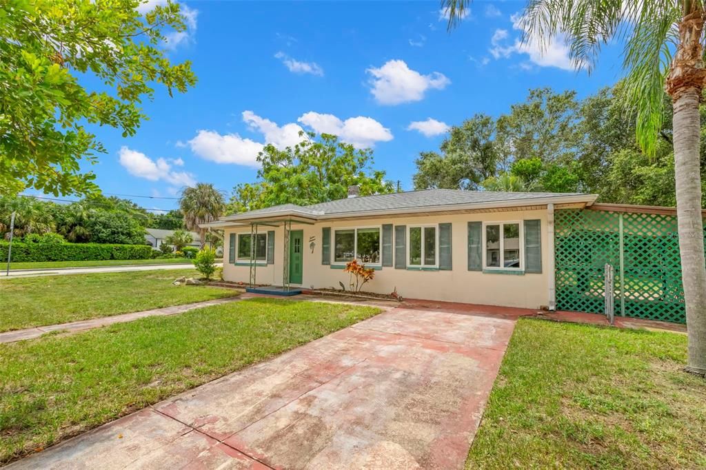 For Sale: $414,900 (2 beds, 2 baths, 1140 Square Feet)