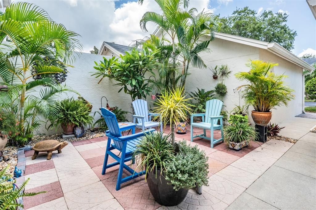 Tropical Landscaping