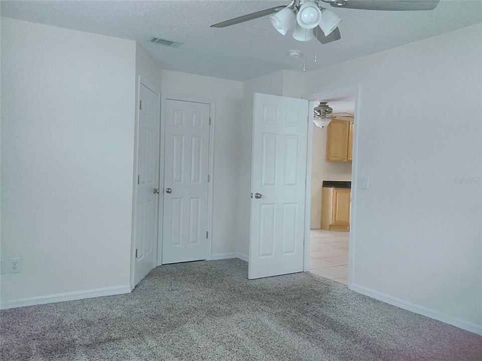 For Rent: $2,350 (3 beds, 2 baths, 1565 Square Feet)