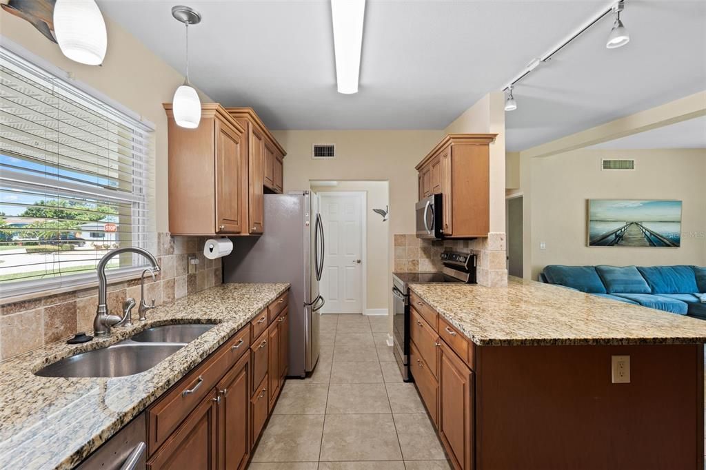 Active With Contract: $399,000 (3 beds, 2 baths, 1144 Square Feet)