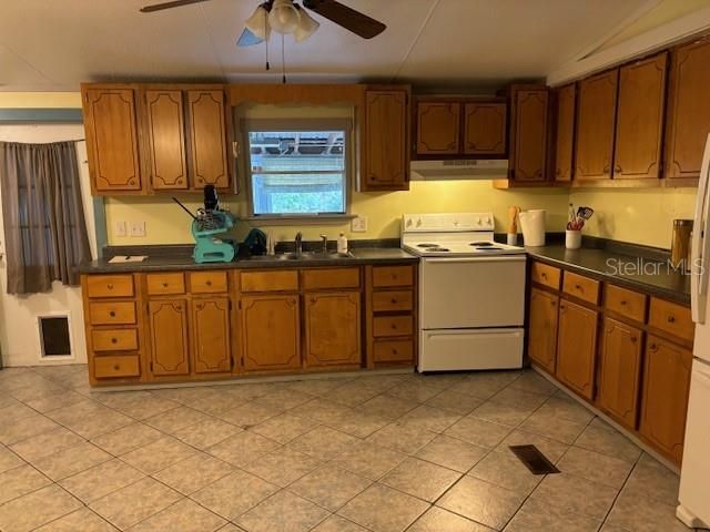 kitchen tile floor