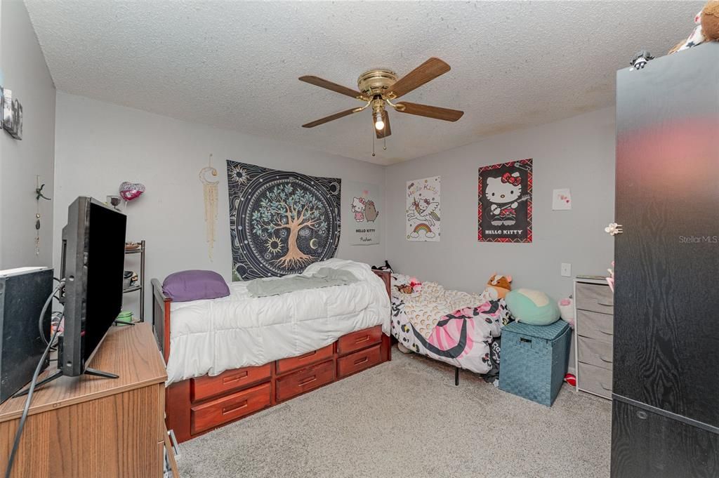 For Sale: $159,000 (2 beds, 2 baths, 1252 Square Feet)