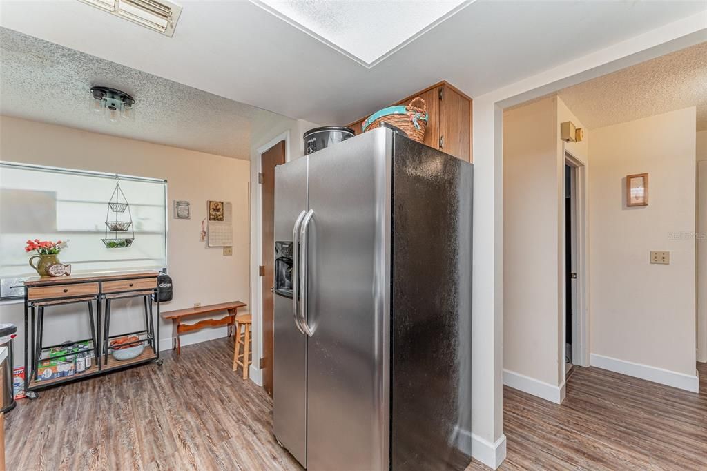 For Sale: $159,000 (2 beds, 2 baths, 1252 Square Feet)