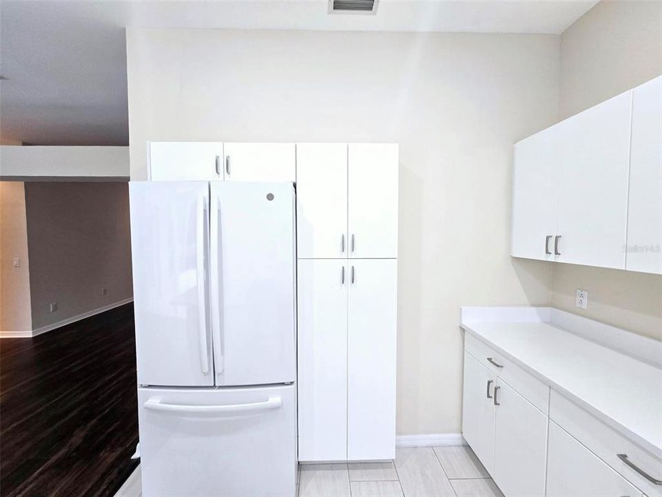 Active With Contract: $2,700 (3 beds, 2 baths, 1572 Square Feet)