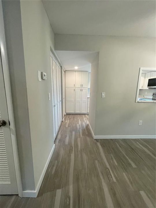 For Rent: $1,700 (2 beds, 2 baths, 1056 Square Feet)