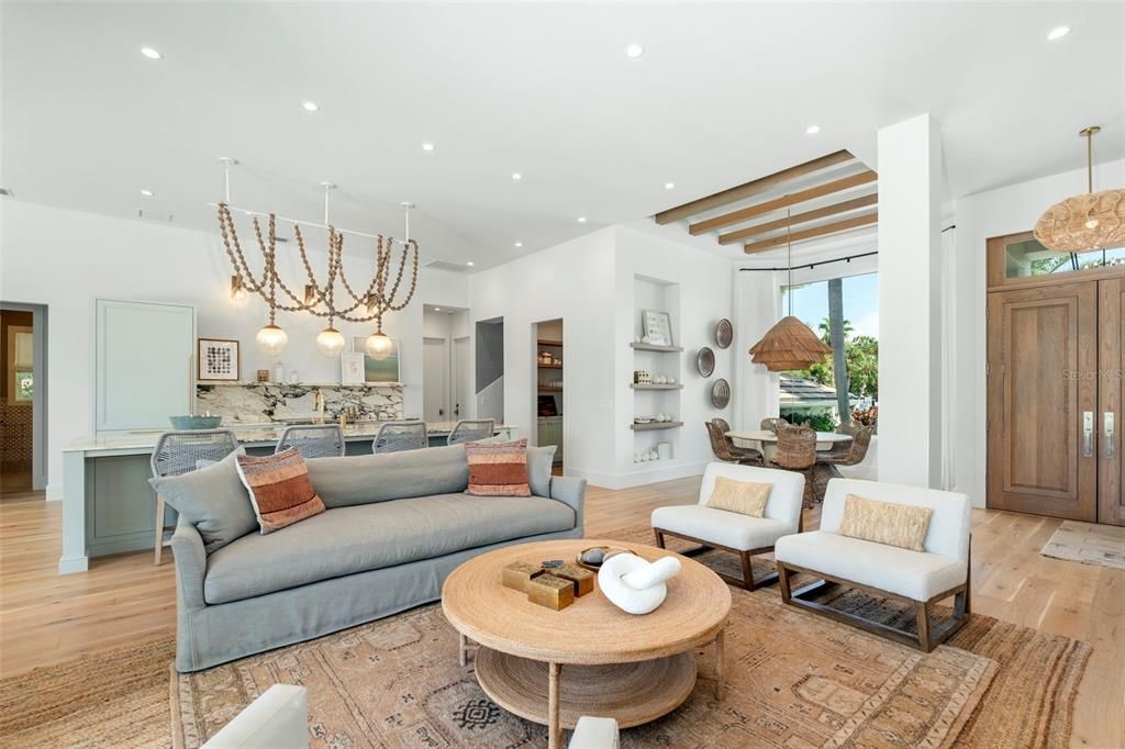 Active With Contract: $6,700,000 (4 beds, 5 baths, 3268 Square Feet)