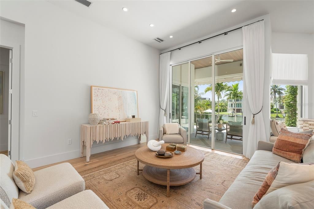 Active With Contract: $6,700,000 (4 beds, 5 baths, 3268 Square Feet)