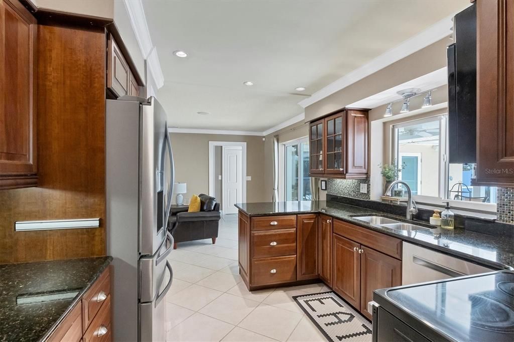 Granite counter tops in Kitchen