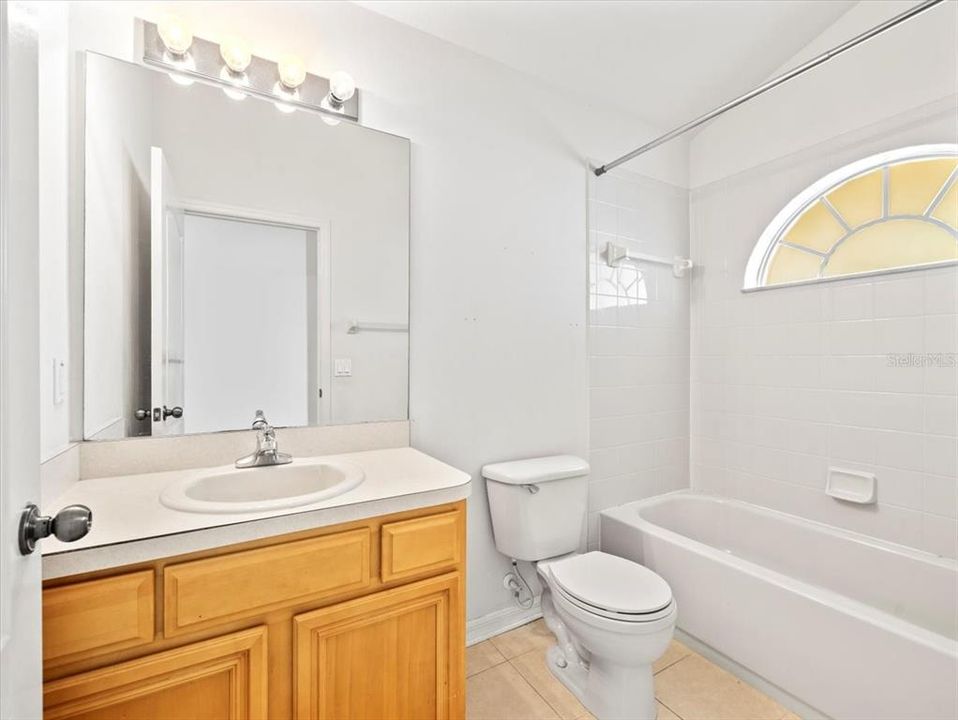 For Sale: $269,900 (3 beds, 2 baths, 1607 Square Feet)