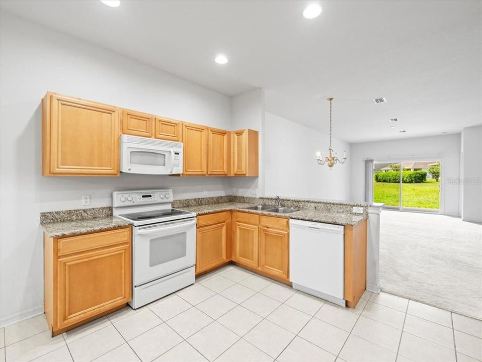 For Sale: $269,900 (3 beds, 2 baths, 1607 Square Feet)