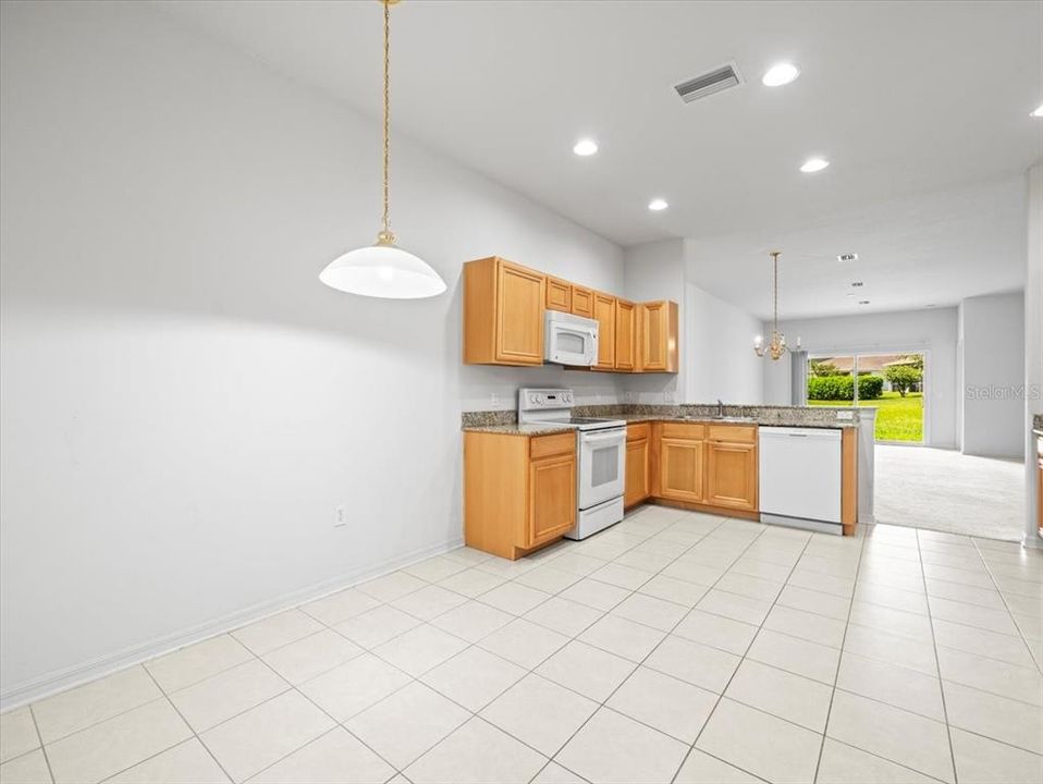 For Sale: $269,900 (3 beds, 2 baths, 1607 Square Feet)