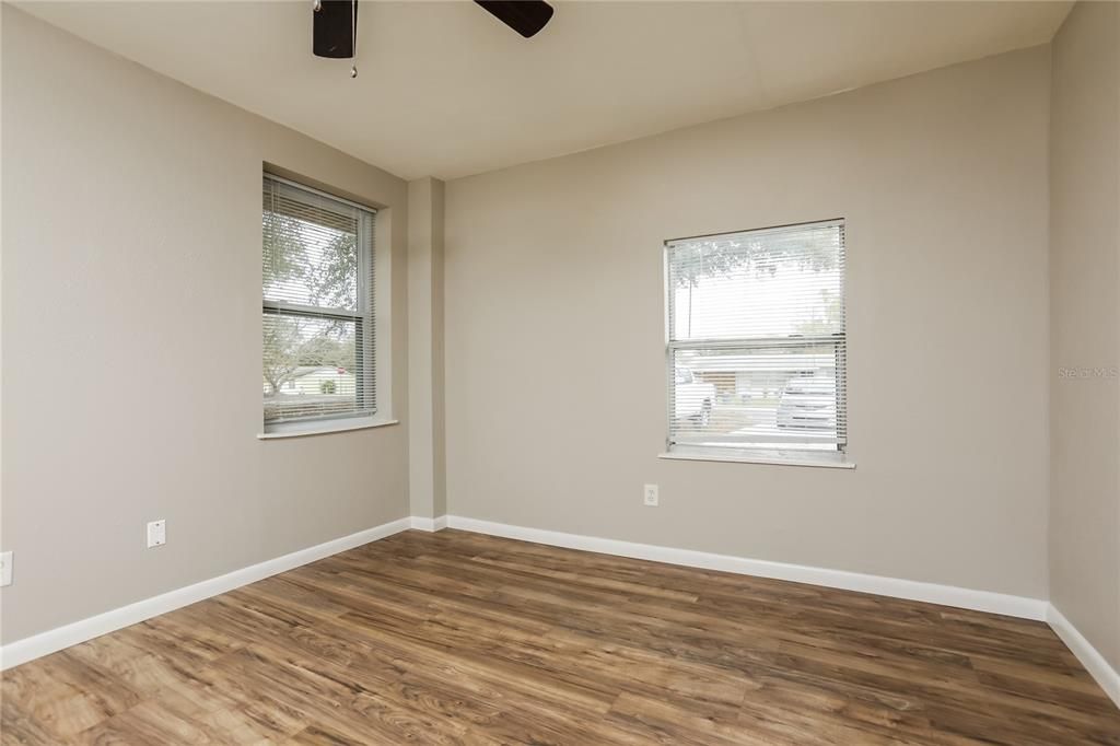 For Rent: $2,000 (3 beds, 2 baths, 1228 Square Feet)