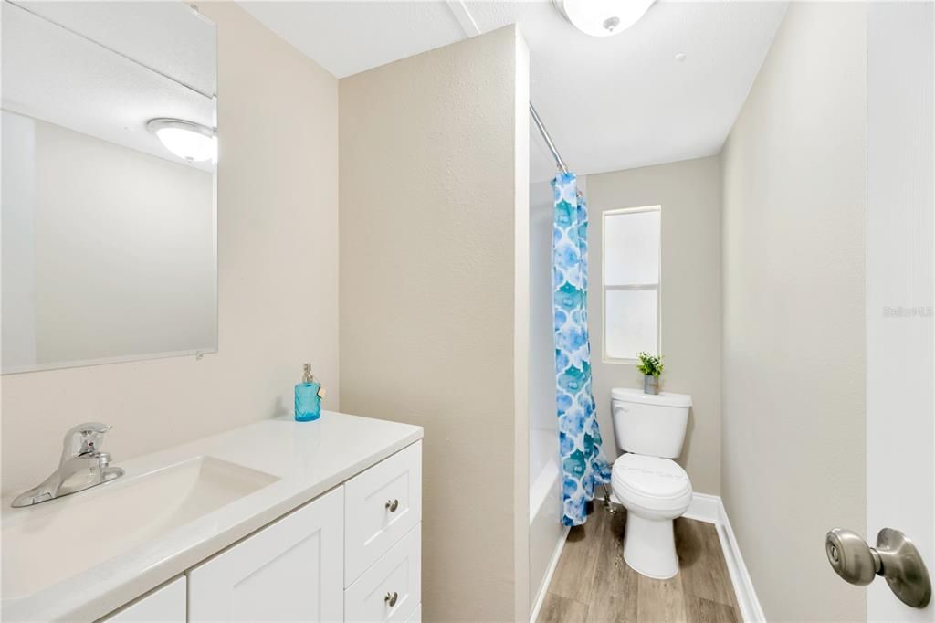 For Sale: $269,900 (3 beds, 2 baths, 1224 Square Feet)