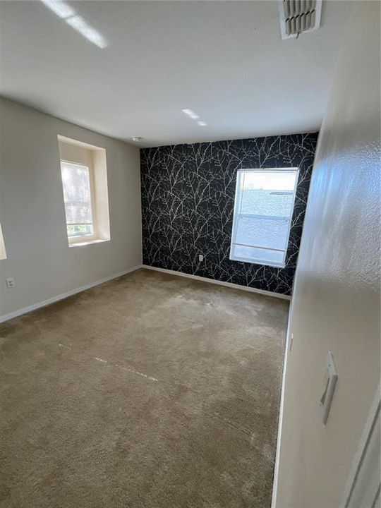 Active With Contract: $1,750 (3 beds, 2 baths, 2212 Square Feet)