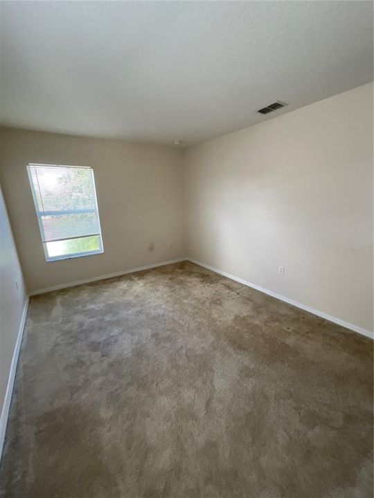 Active With Contract: $1,750 (3 beds, 2 baths, 2212 Square Feet)